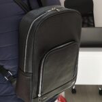 rucsac din piele naturală pentru laptop, cusături rezistente, lucrat manual